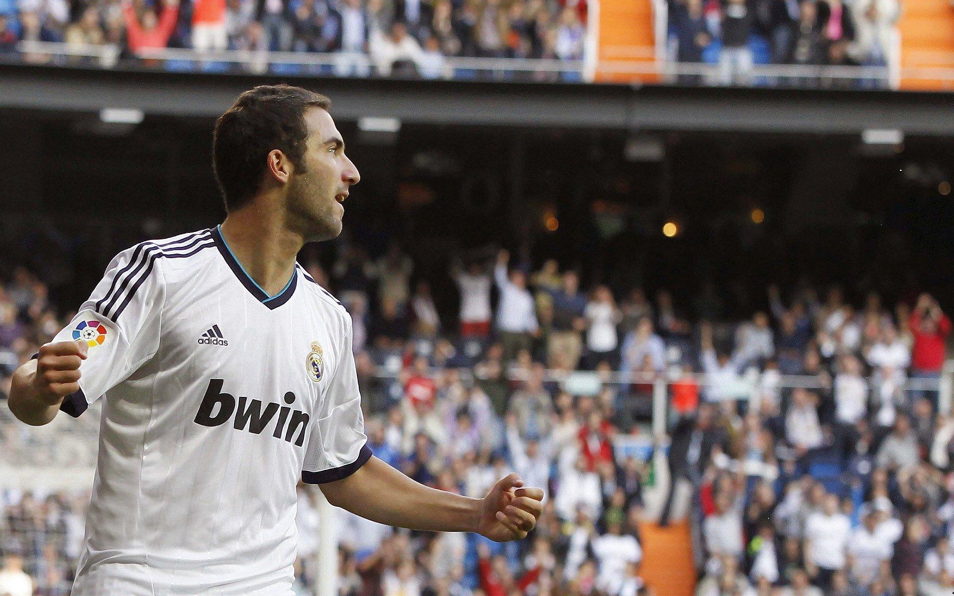 埃姆雷-詹,若裁判吹掉第三球亦需接受,多特蒙德胜利背后的体育精神引热议